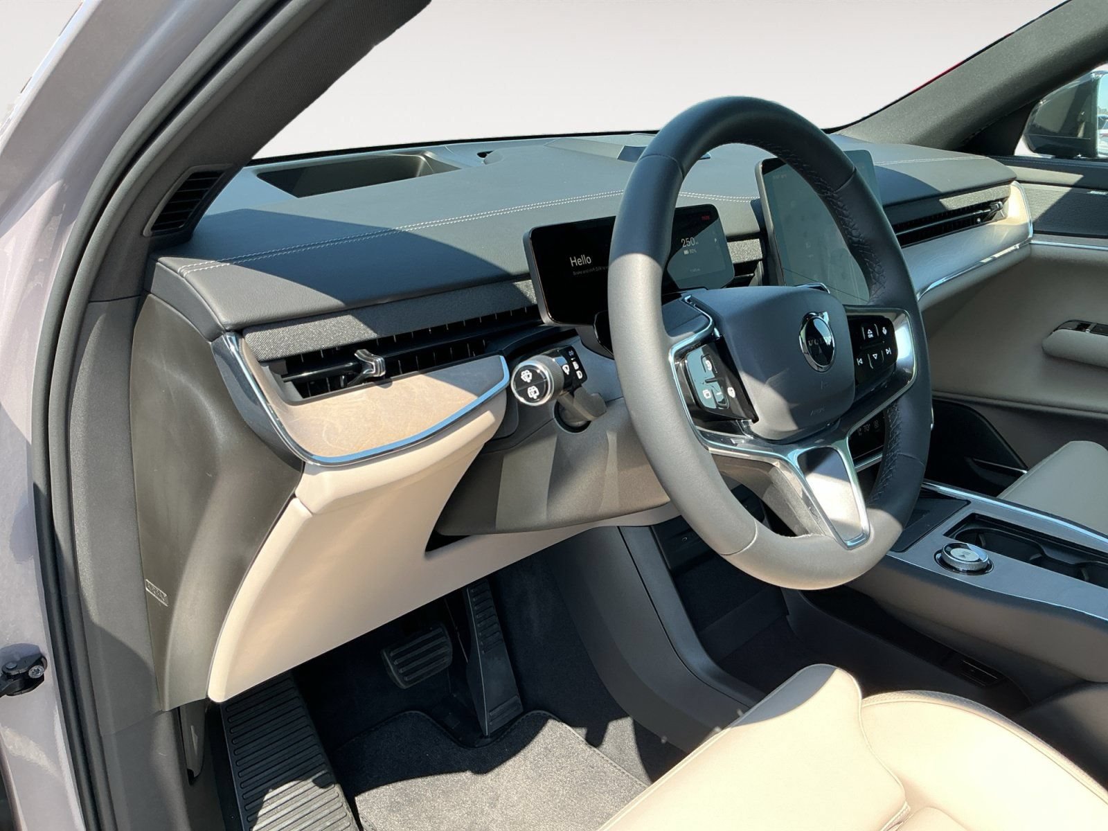 New 2026 Volvo EX90 Plus RWD image 10