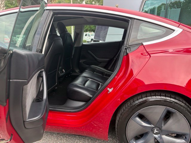 Used 2018 Tesla Model 3 Mid Range RWD image 23