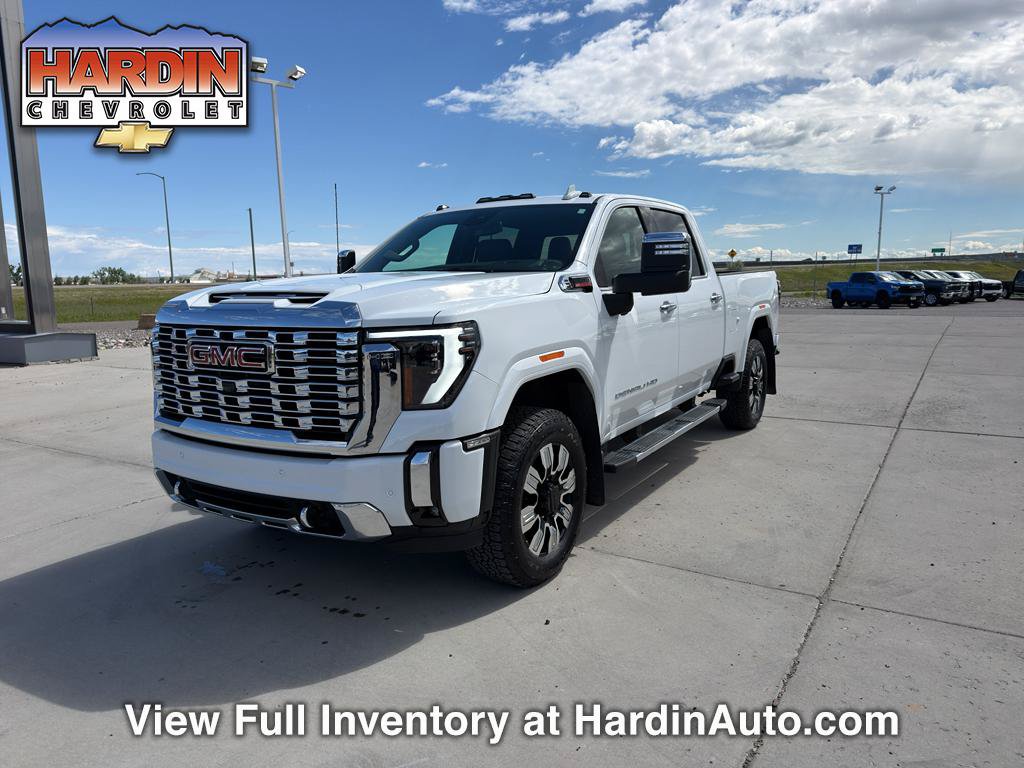 Used 2024 GMC Sierra 2500 Denali AWD/4WD image 1