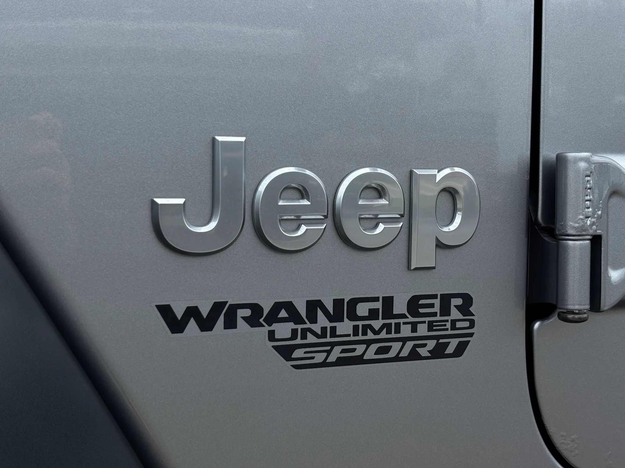 Used 2019 Jeep Wrangler Unlimited Sport S AWD/4WD image 13