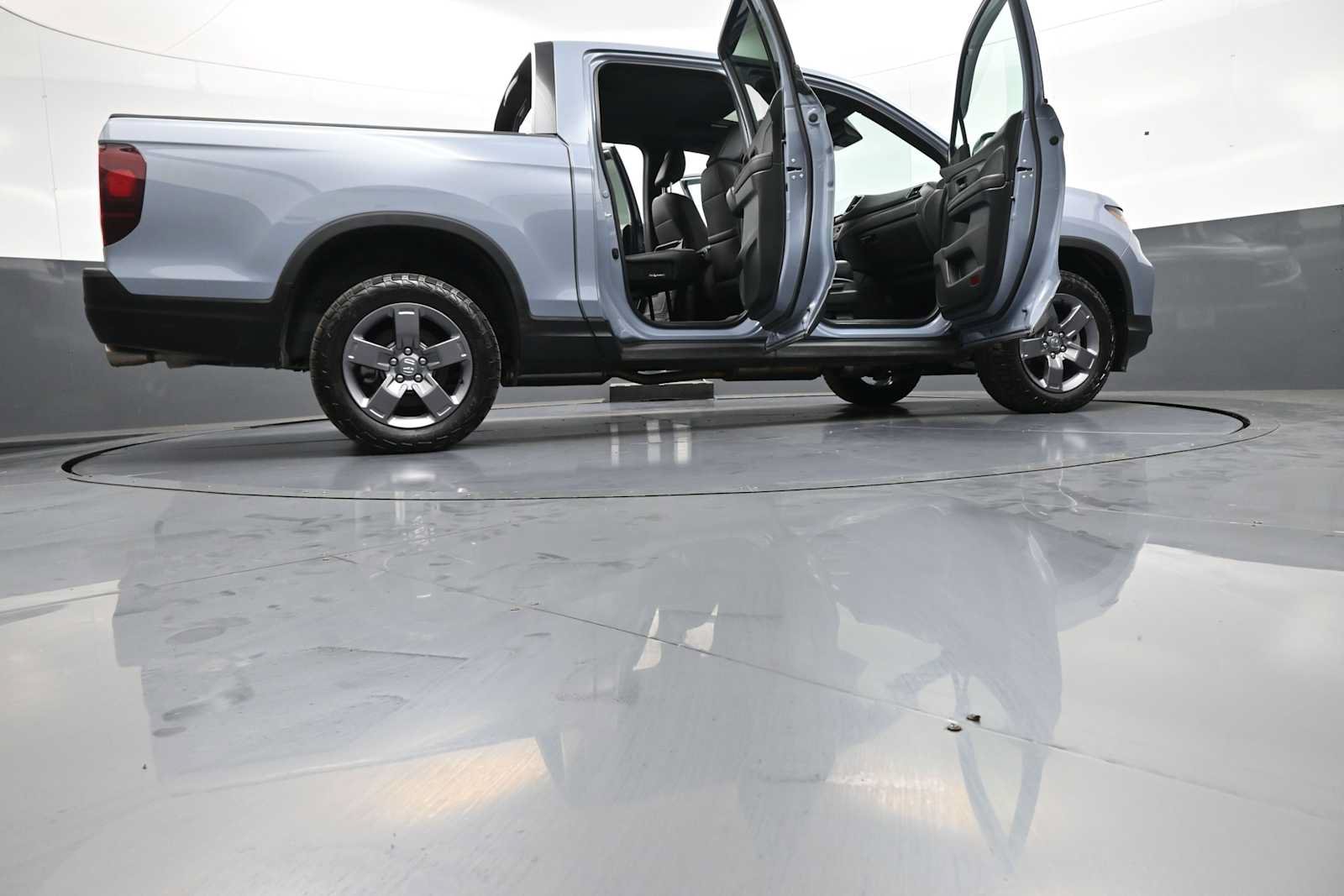 Certified 2024 Honda Ridgeline TrailSport image 48