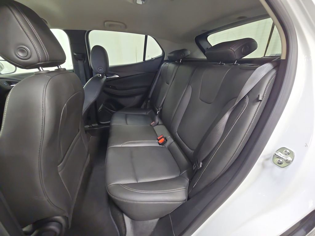 Certified 2024 Buick Encore GX Sport Touring FWD image 34