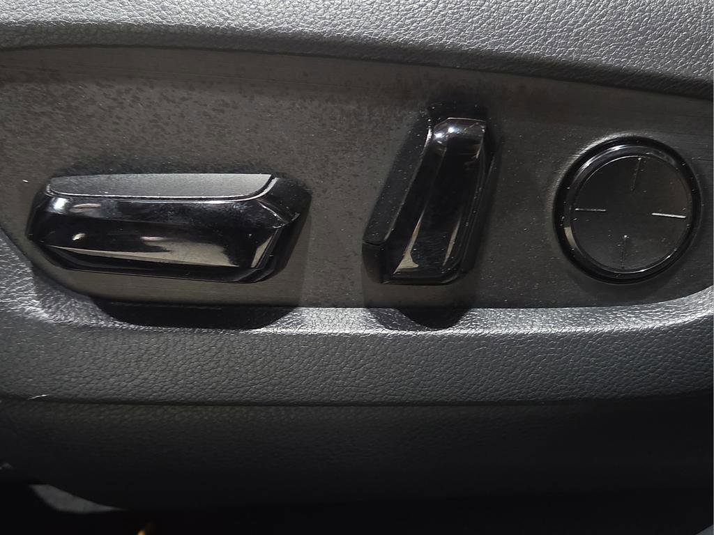 Used 2025 Lexus NX 450h+ AWD w/ Accessory Package (2T) image 19