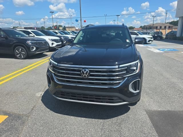 Used 2026 Volkswagen Atlas SE FWD image 7