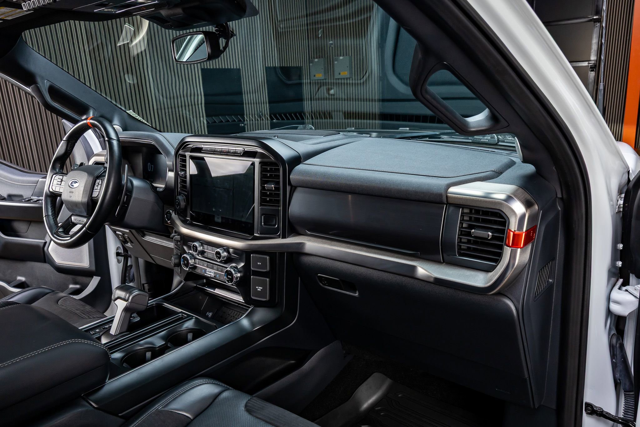 Used 2023 Ford F150 Raptor AWD/4WD image 18