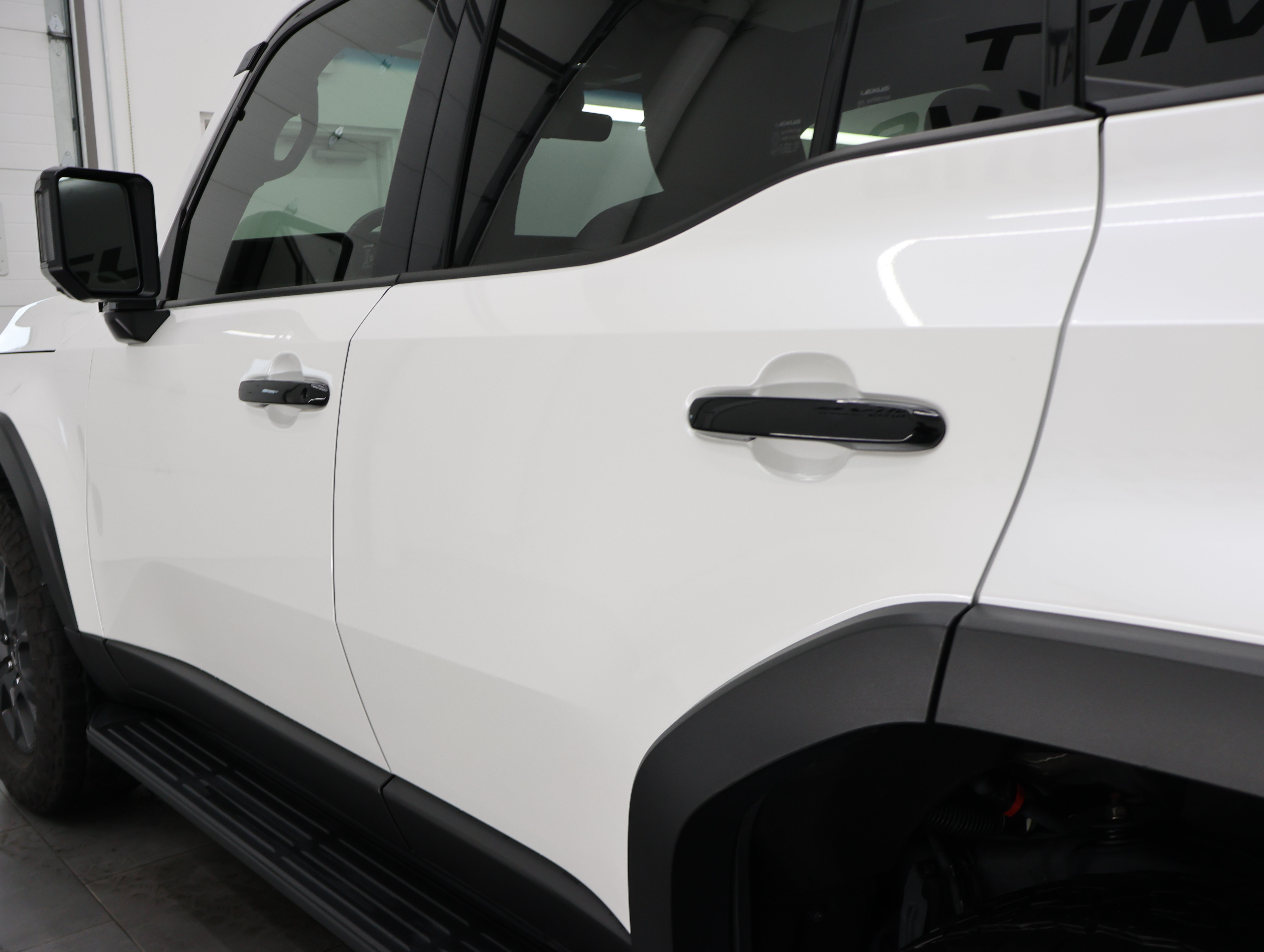 Used 2024 Lexus GX 550 AWD/4WD image 35