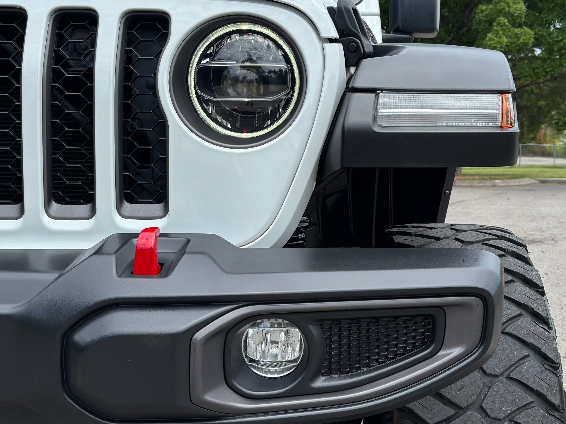 Used 2022 Jeep Gladiator Rubicon w/ LED Lighting Group AWD/4WD image 46