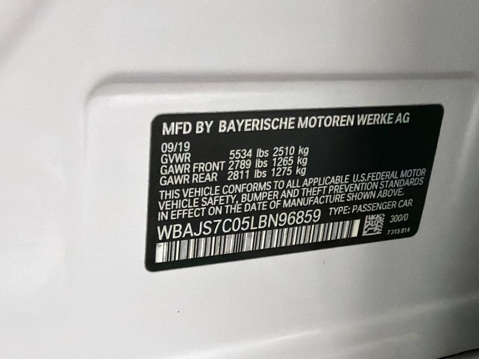 Used 2020 BMW M550i xDrive AWD/4WD image 16