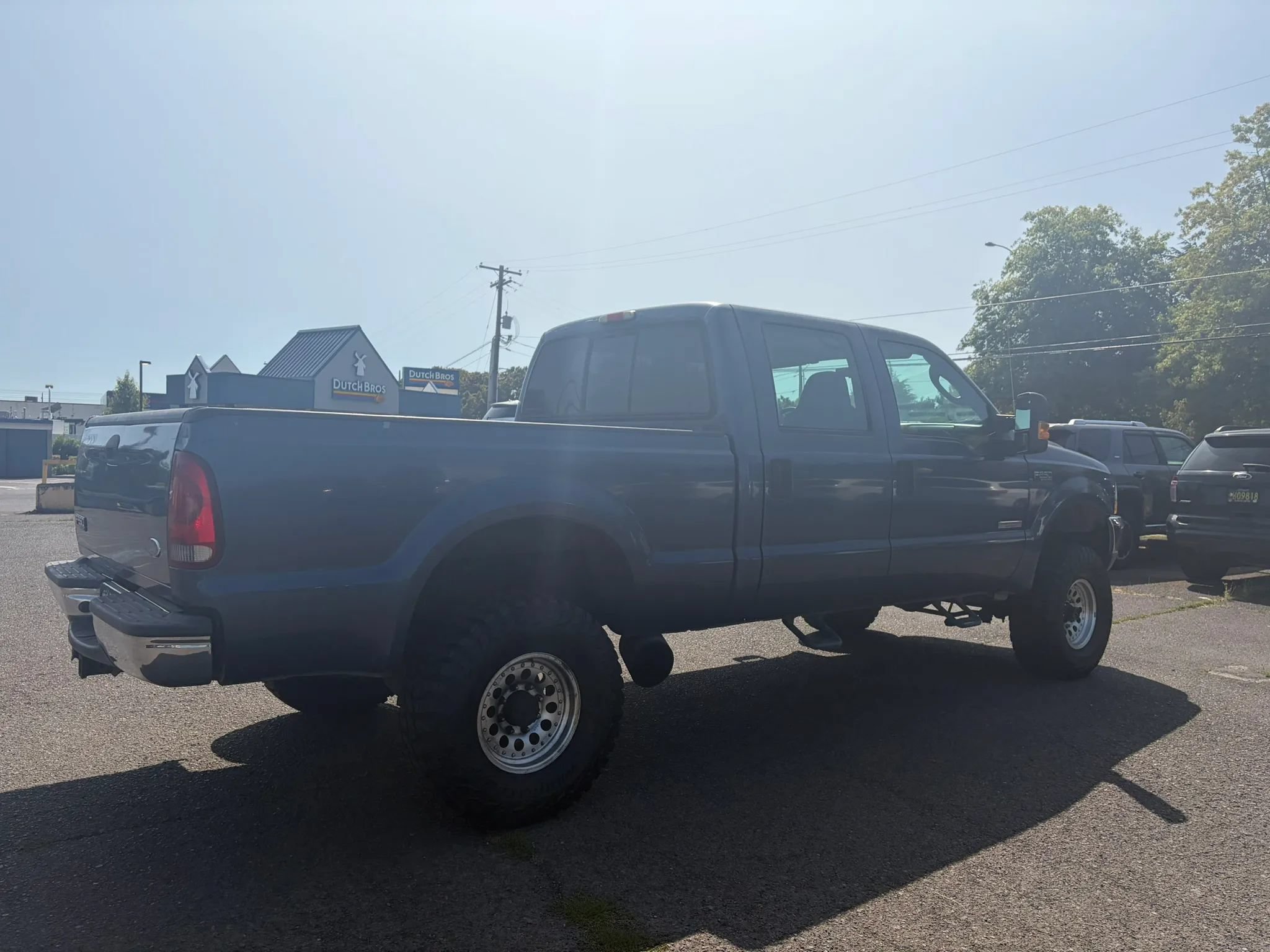 Used 2004 Ford F250 XLT AWD/4WD image 3