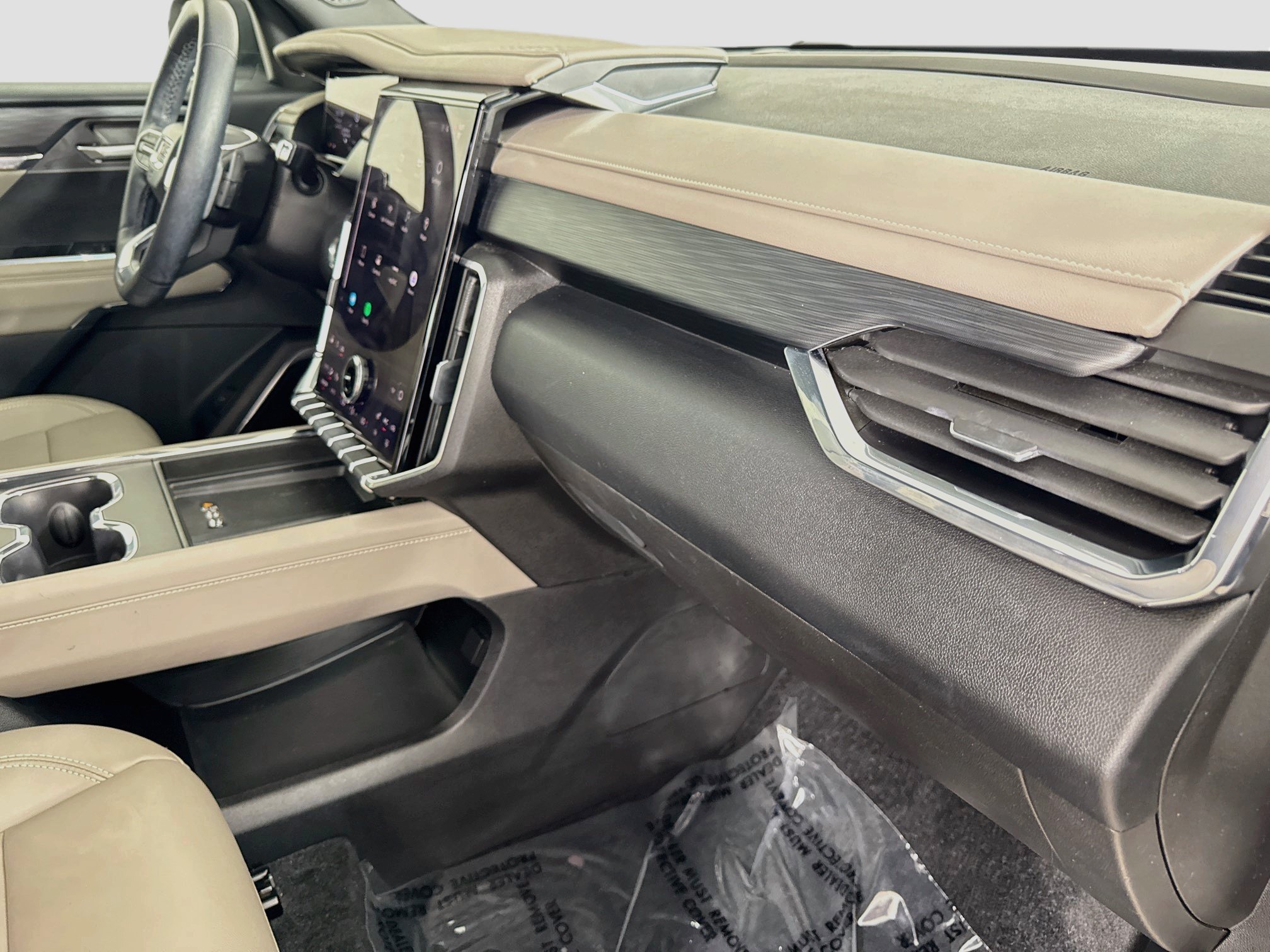 Used 2024 GMC Acadia Elevation w/ LPO, Floor Liner Package FWD image 32
