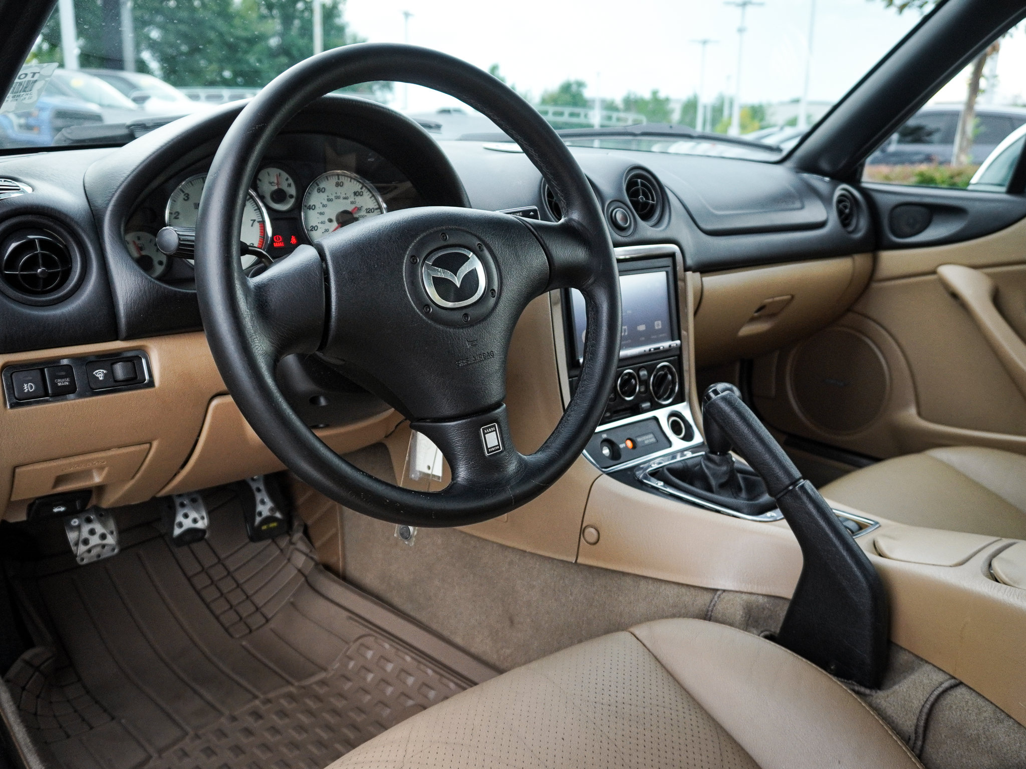Used 2002 MAZDA MX-5 Miata LS RWD image 19