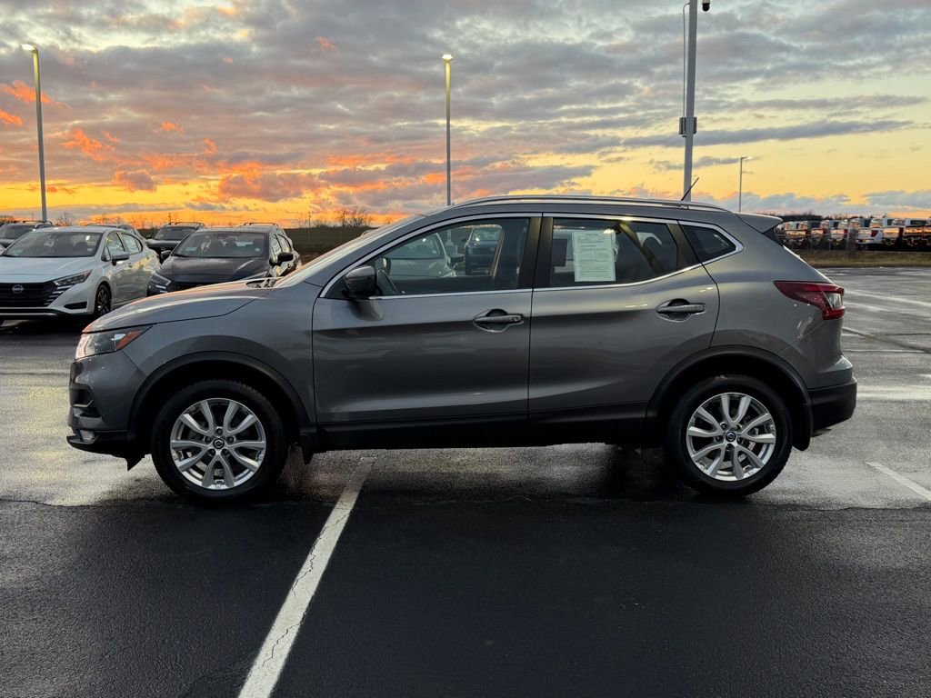Used 2022 Nissan Rogue Sport SV image 8