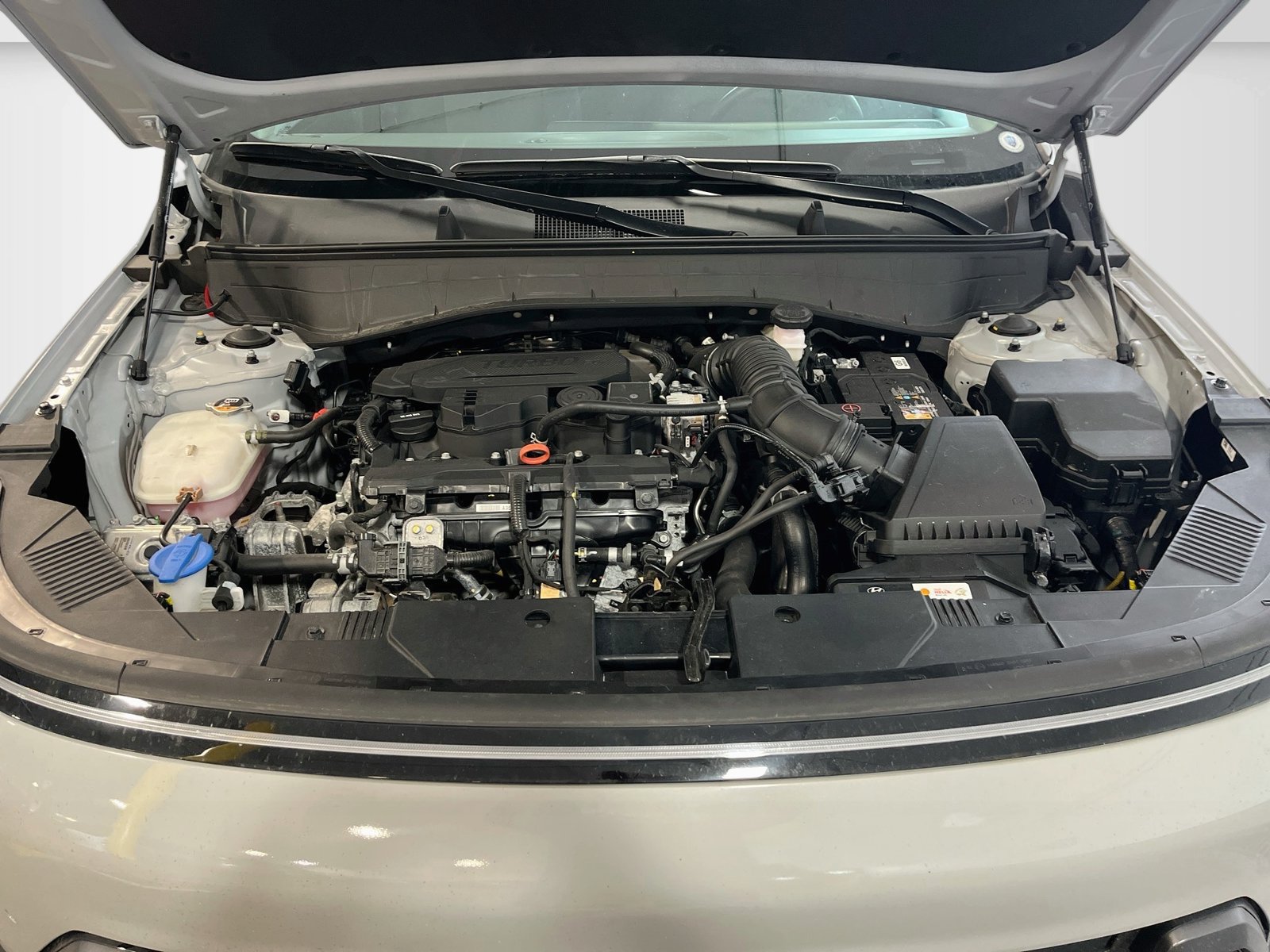 Used 2026 Hyundai Kona Limited AWD/4WD image 31