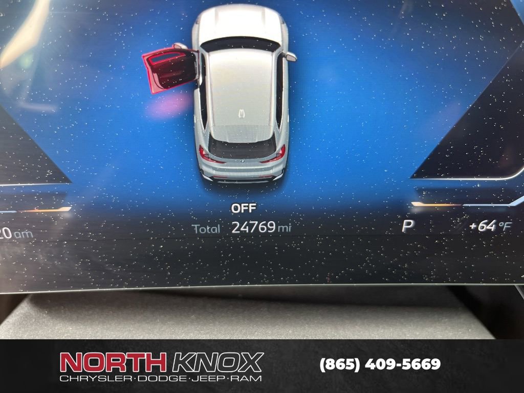 Used 2025 BMW X1 xDrive28i image 5