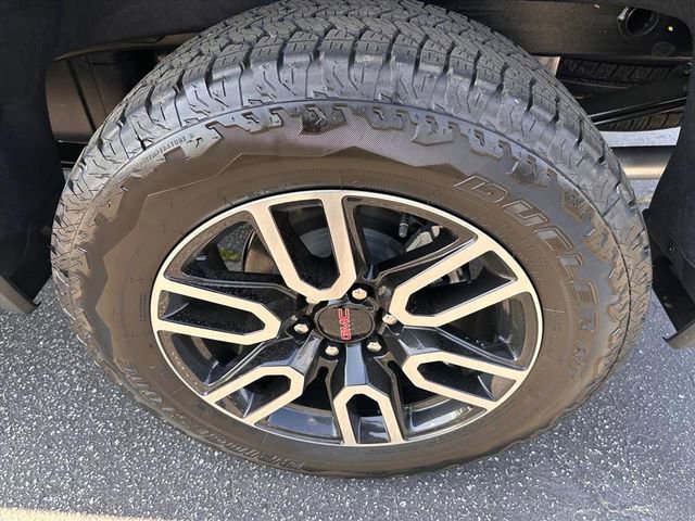 New 2026 GMC Sierra 1500 AT4 w/ AT4 Premium Package AWD/4WD image 16