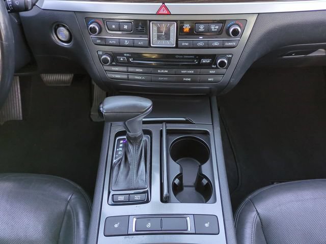 Used 2018 Genesis G80 3.8 AWD/4WD image 18