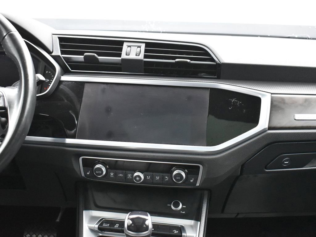 Used 2022 Audi Q3 2.0T Premium image 20