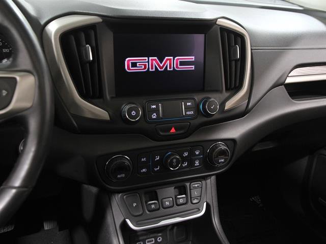Used 2020 GMC Terrain Denali w/ Denali Premium Package image 9