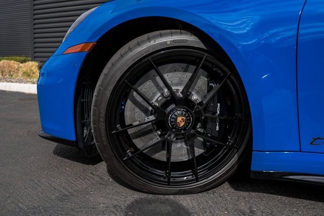 Used 2025 Porsche 911 Carrera GTS RWD image 8