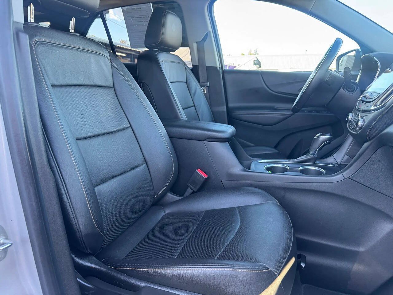 Used 2019 Chevrolet Equinox Premier AWD/4WD image 17