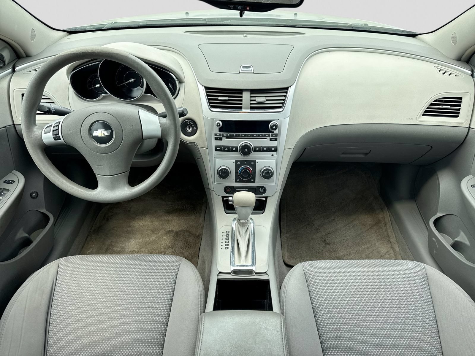 Used 2009 Chevrolet Malibu LS FWD image 15