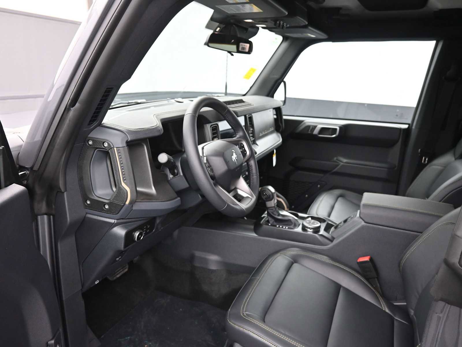 New 2025 Ford Bronco Badlands image 26