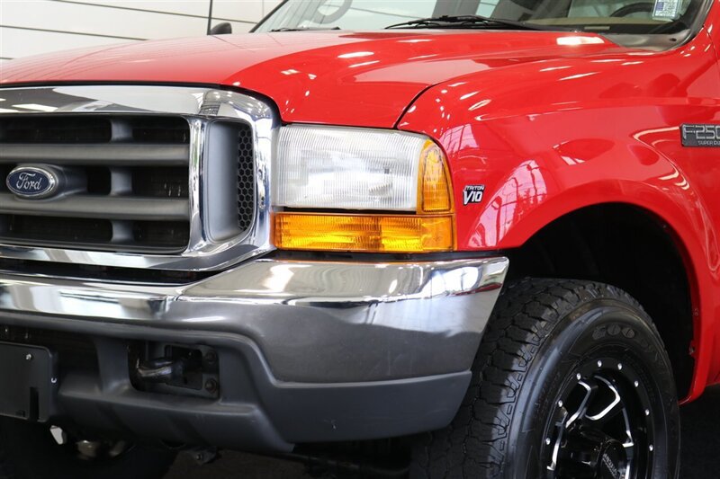 Used 1999 Ford F250 XLT AWD/4WD image 12