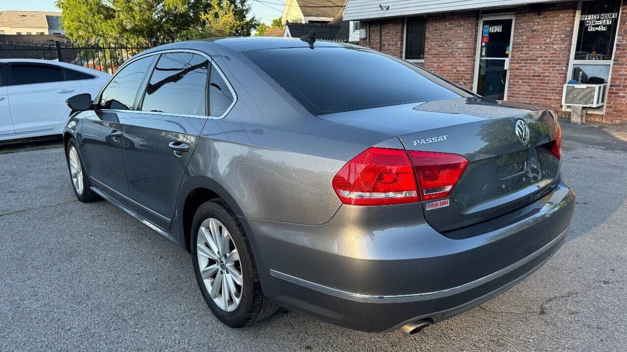 Used 2012 Volkswagen Passat 2.5 SEL Premium image 6