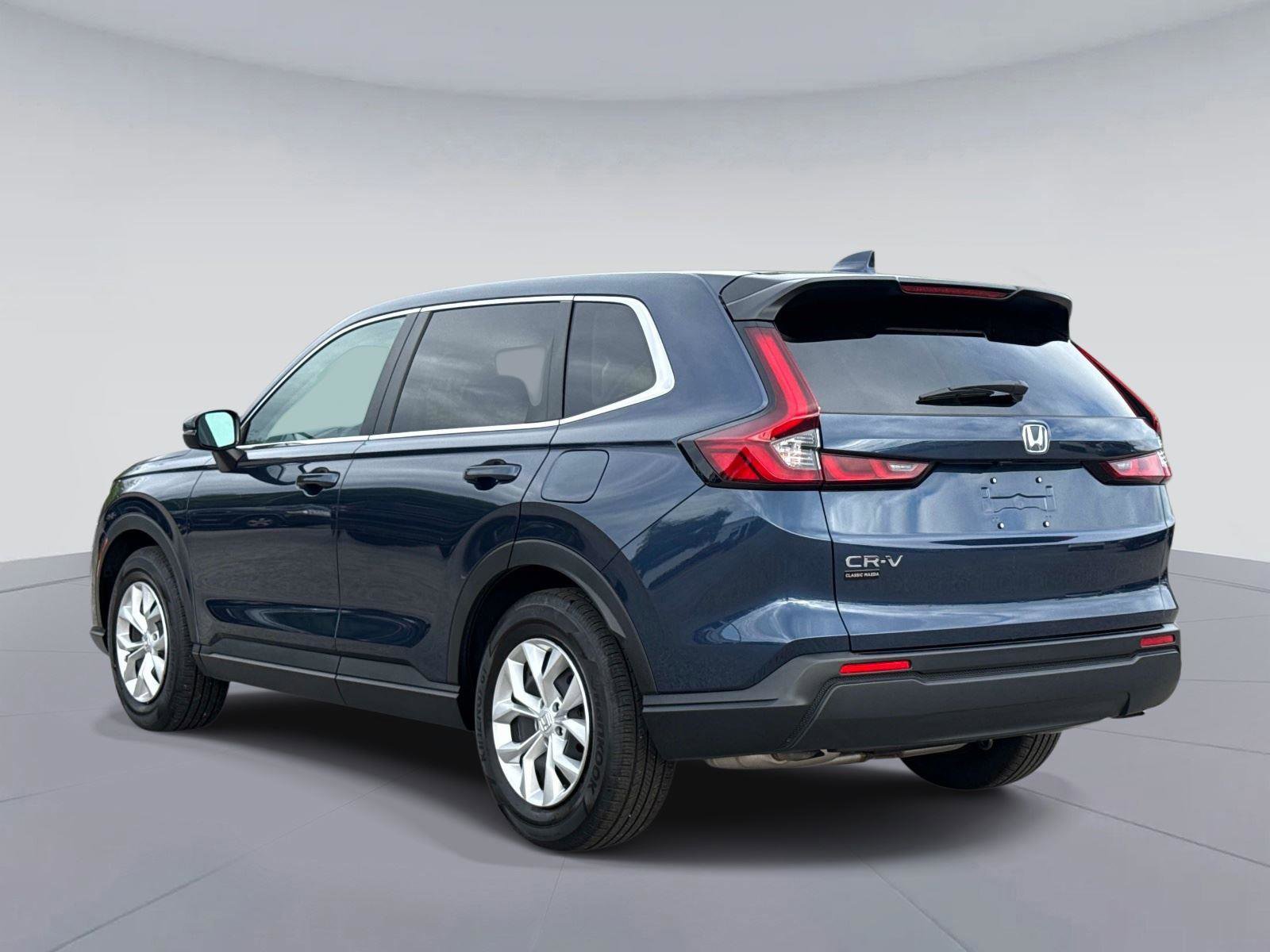 Used 2025 Honda CR-V LX image 5