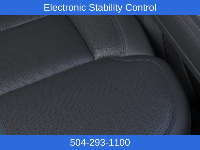 New 2025 Ford F350 Platinum w/ FX4 Off-Road Package image 16