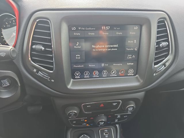 Used 2018 Jeep Compass Trailhawk w/ Cold Weather Group image 19