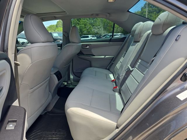 Used 2017 Toyota Camry XLE FWD image 13