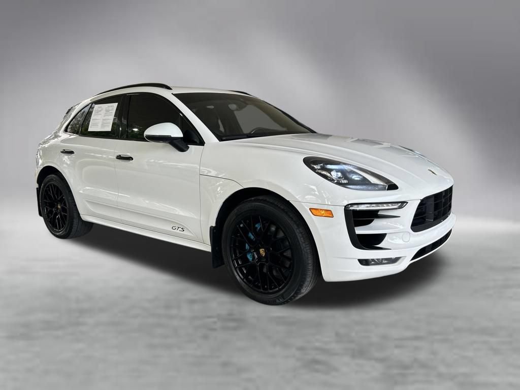 Used 2017 Porsche Macan GTS AWD/4WD image 2