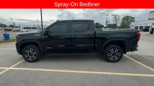 Used 2024 GMC Sierra 1500 AT4 w/ Technology Package image 5