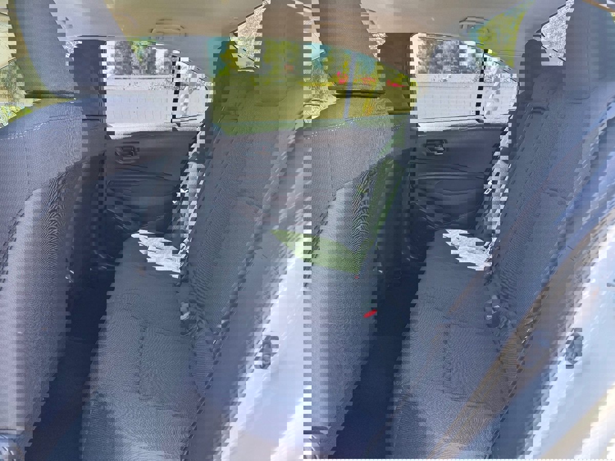 Used 2025 Toyota Corolla LE image 10