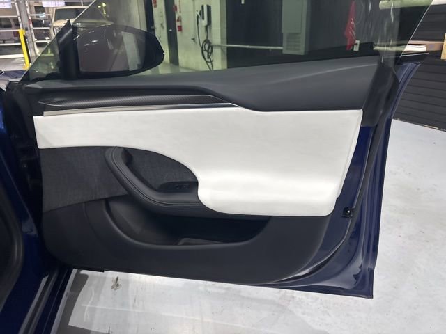 Used 2022 Tesla Model S Plaid image 35