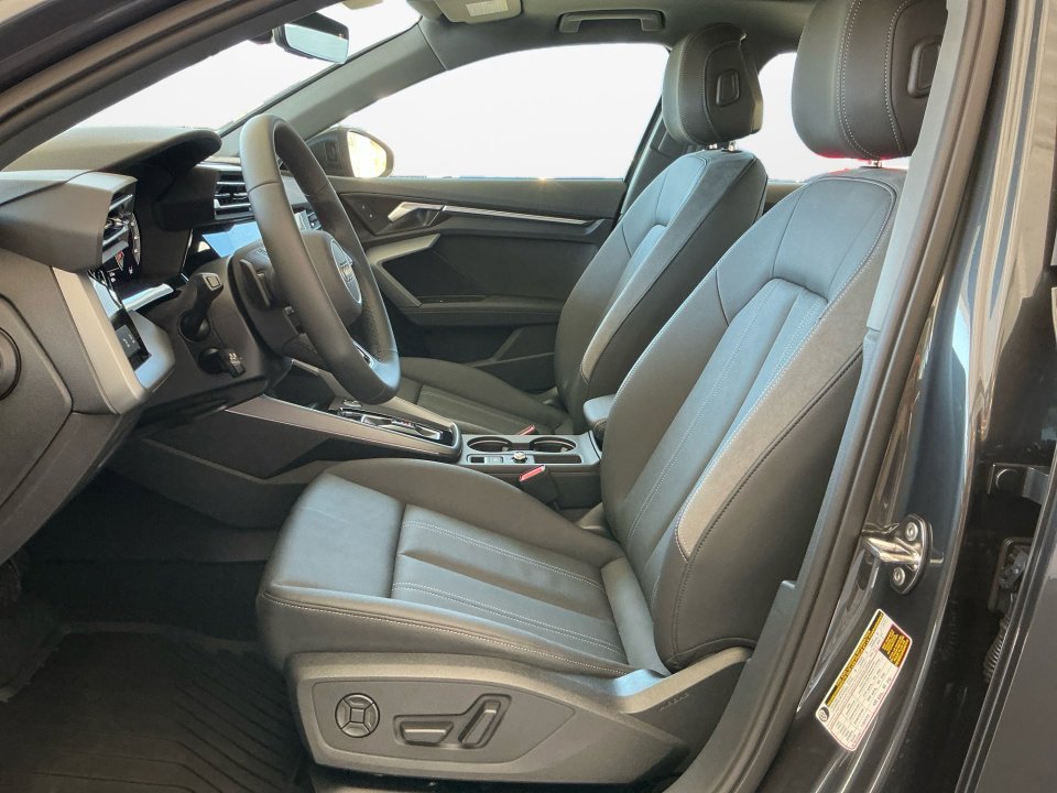 New 2026 Audi A3 2.0T Premium image 9