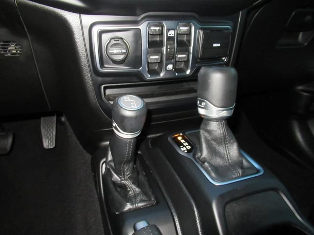 Used 2019 Jeep Wrangler Unlimited Sahara AWD/4WD image 26