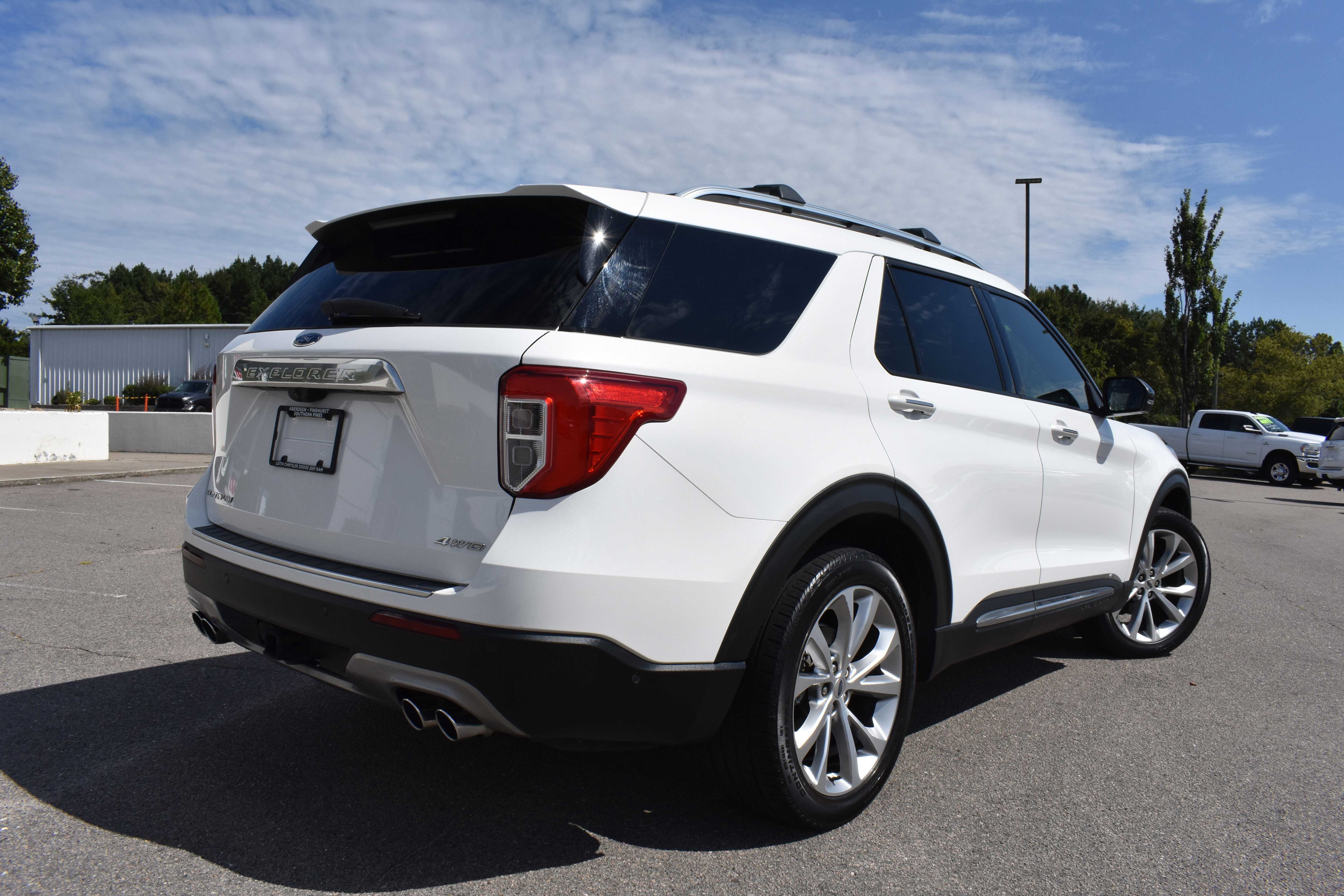 Used 2021 Ford Explorer Platinum w/ Equipment Group 601A image 9