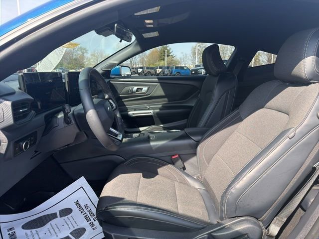 Used 2024 Ford Mustang Coupe RWD image 17