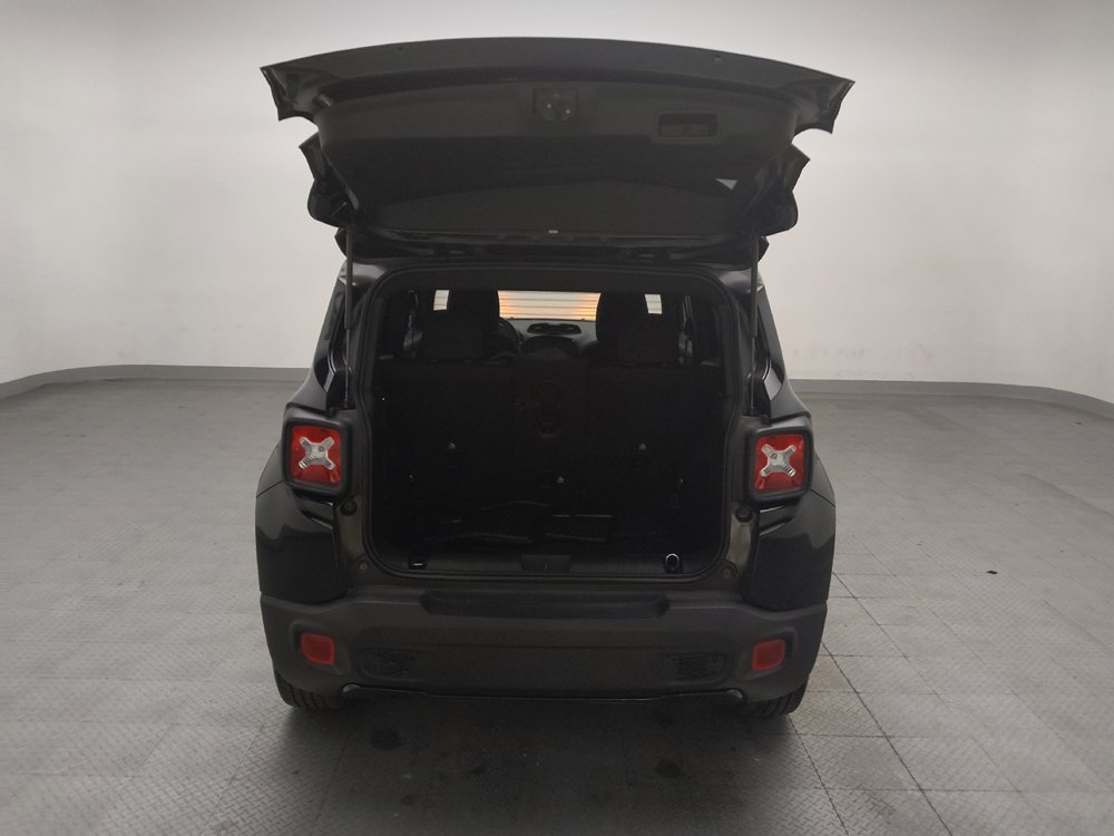 Used 2022 Jeep Renegade Altitude w/ Convenience Group AWD/4WD image 29