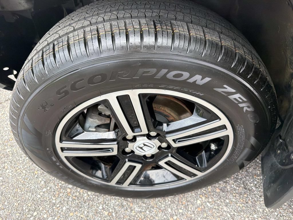 Used 2014 Honda Ridgeline Sport image 24