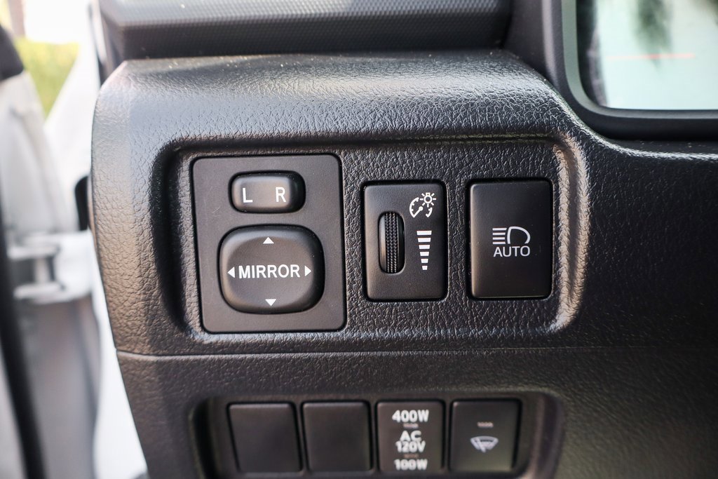 Used 2022 Toyota 4Runner SR5 image 19