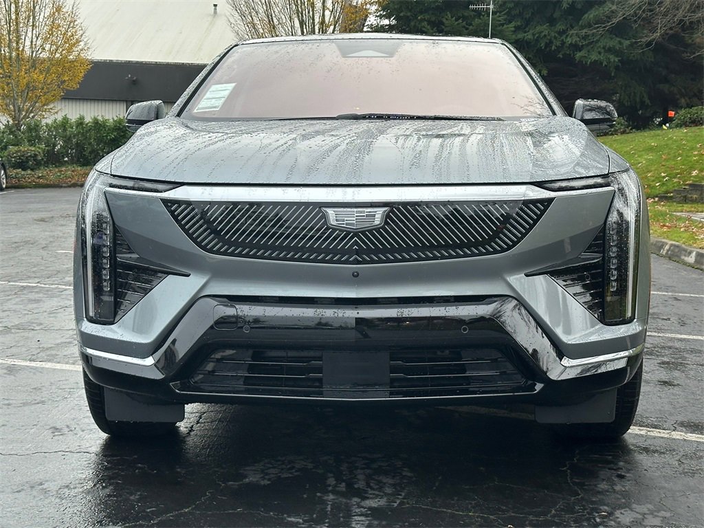New 2026 Cadillac Optiq Luxury 1 image 8
