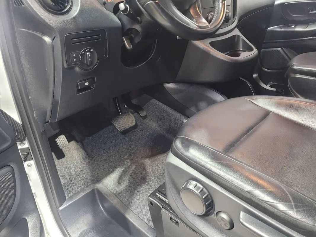 Used 2022 Mercedes-Benz Metris image 72