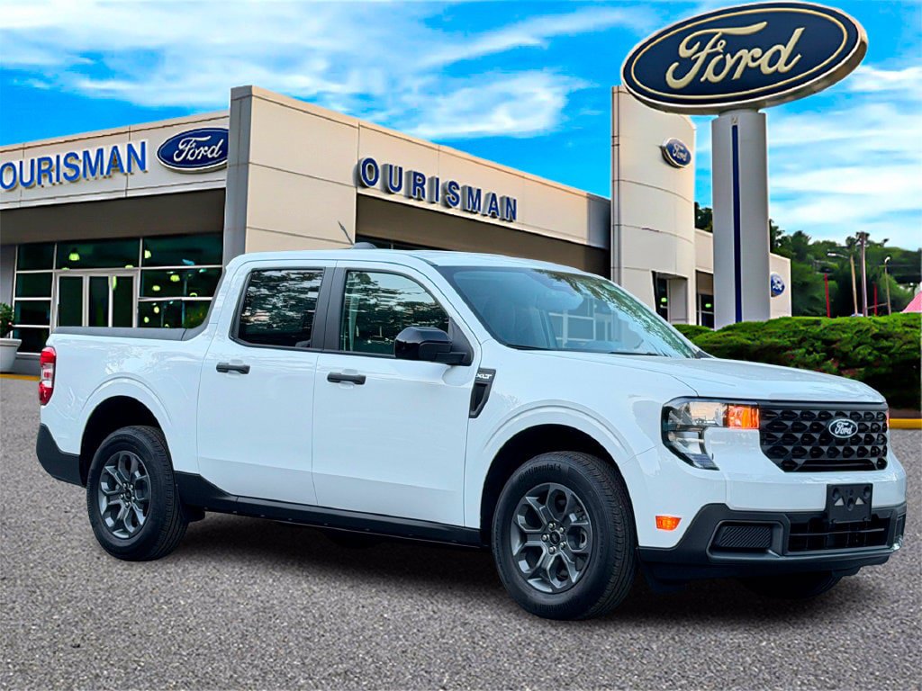 New 2026 Ford Maverick XLT w/ Equipment Group 301A