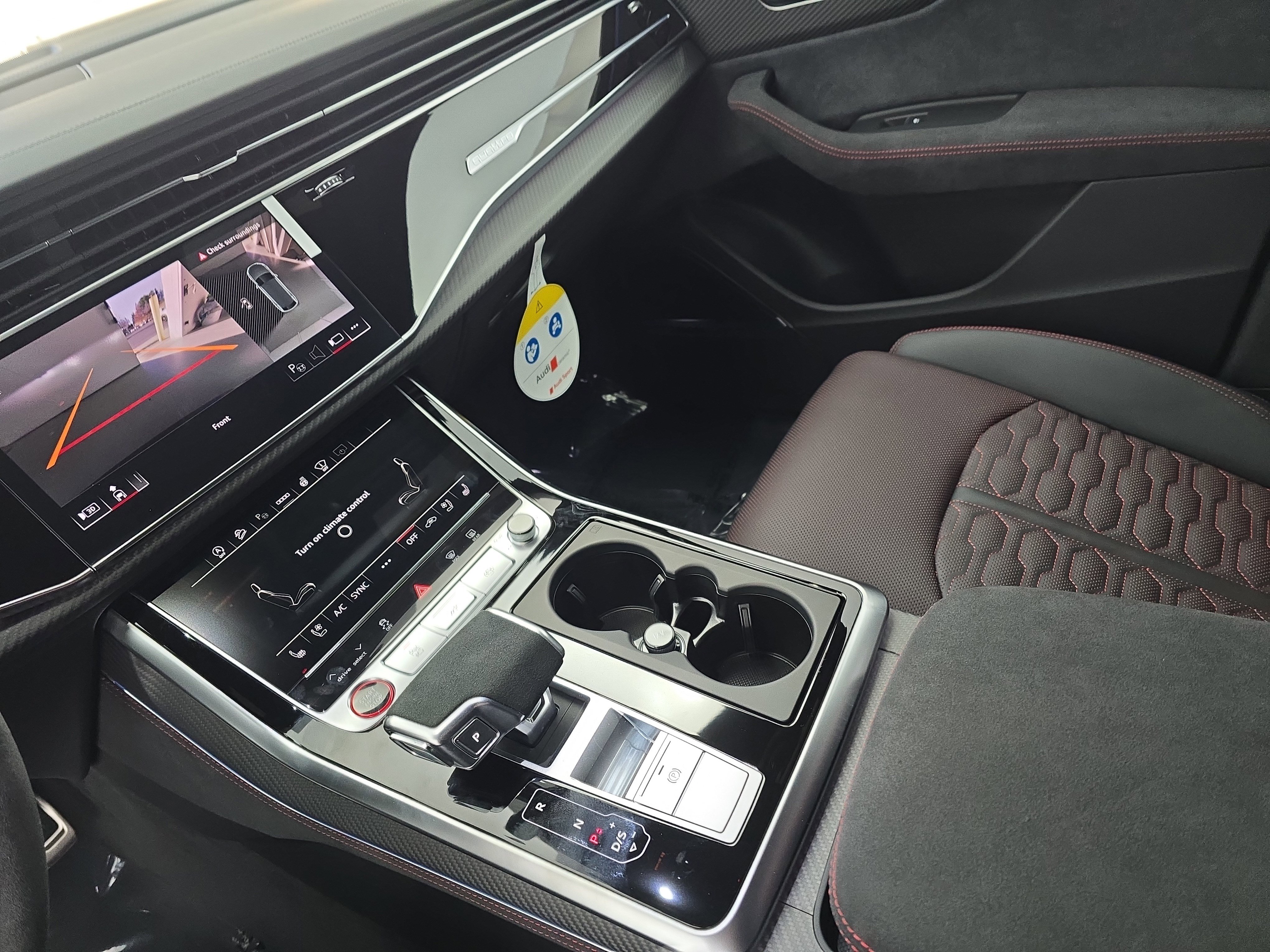 New 2026 Audi RS Q8 performance image 25
