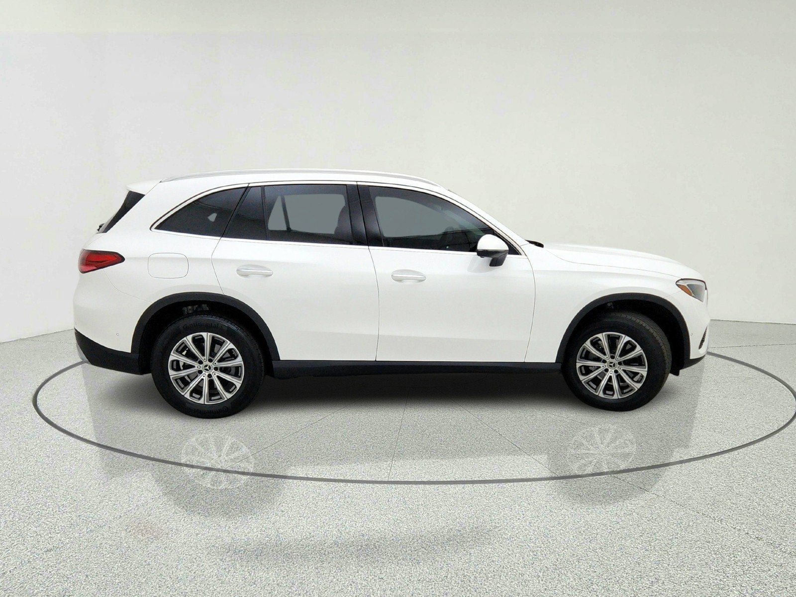 Certified 2024 Mercedes-Benz GLC 300 image 7