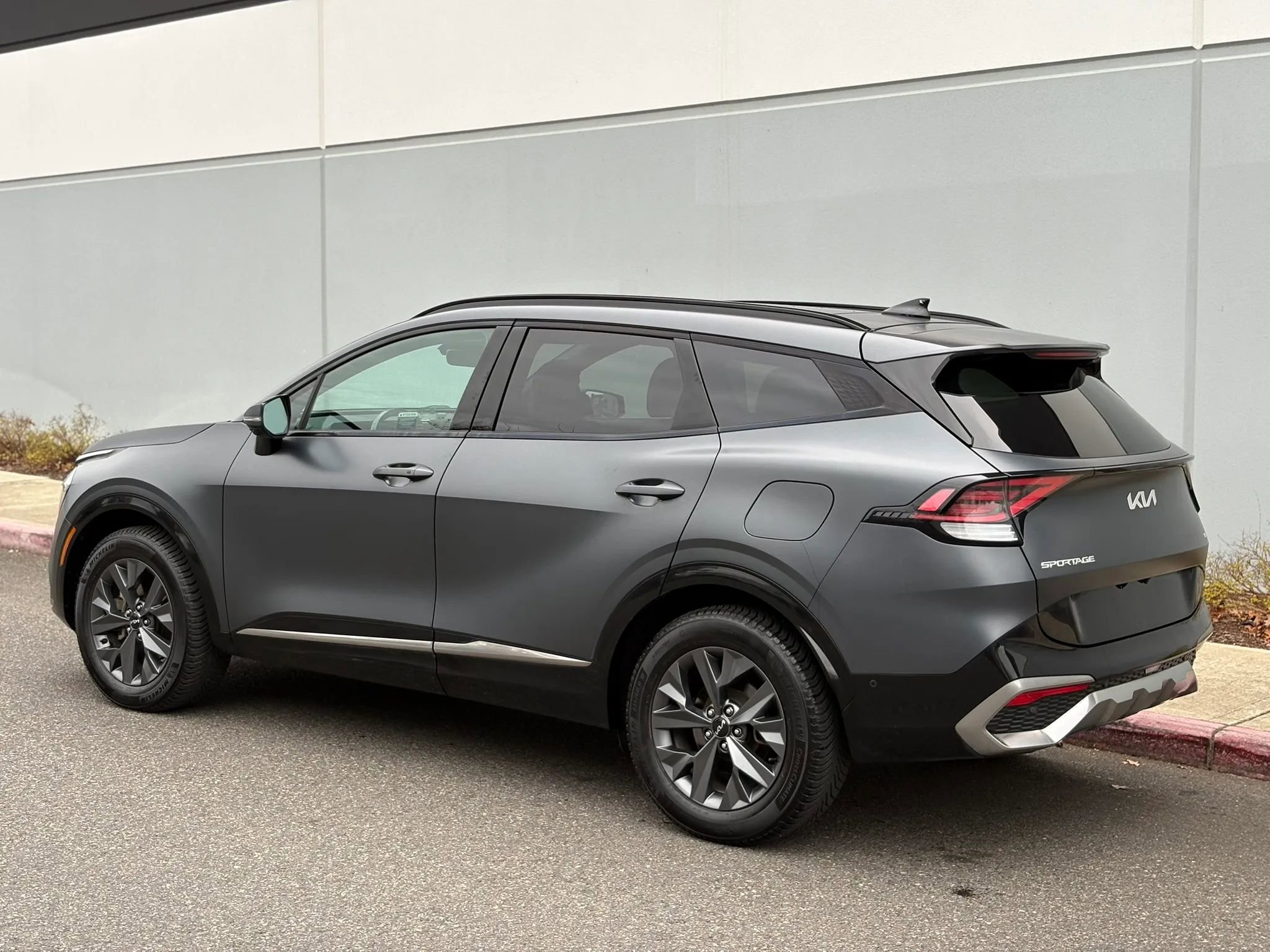 Used 2023 Kia Sportage SX Prestige image 4