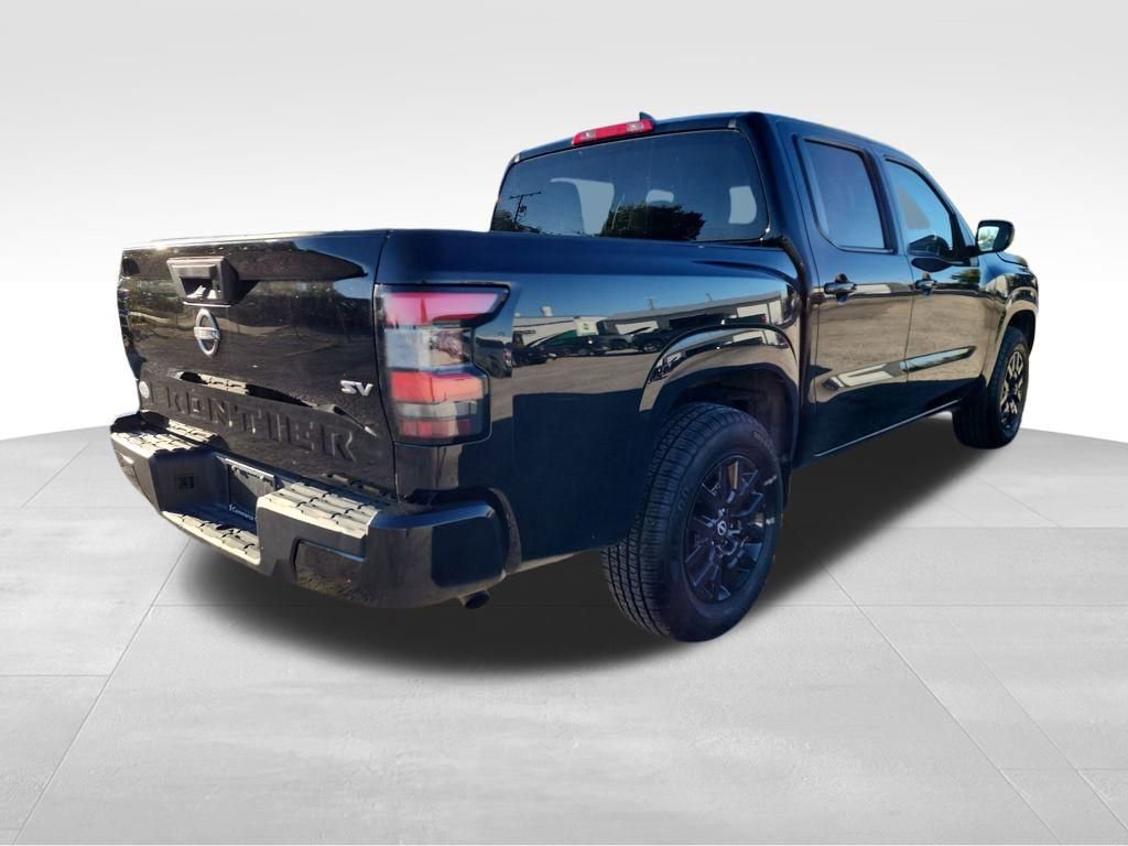 Used 2023 Nissan Frontier SV image 8